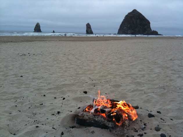 Vacation day 7: beach bonfire