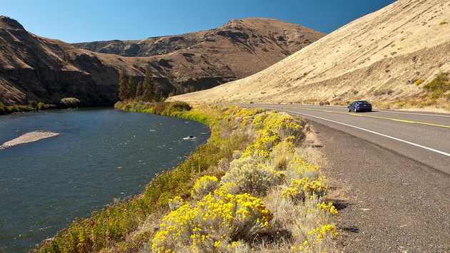 Yakima Canyon Road